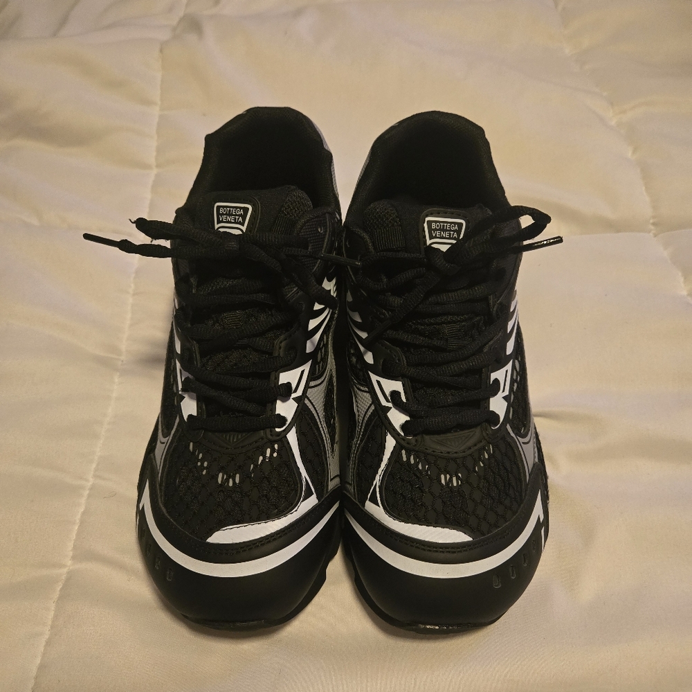 Bottega Veneta Black and Grey